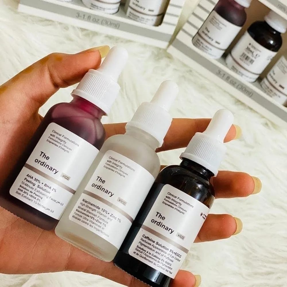 KIT X 3 SERUM THE ORDINARY + GRATIS MINI MASAJEADOR MUSCULAR EMS